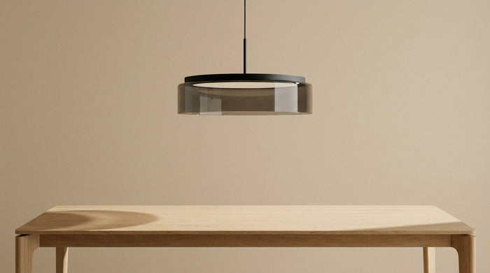 Suspension luminaire grand diamètre : le guide des proportions