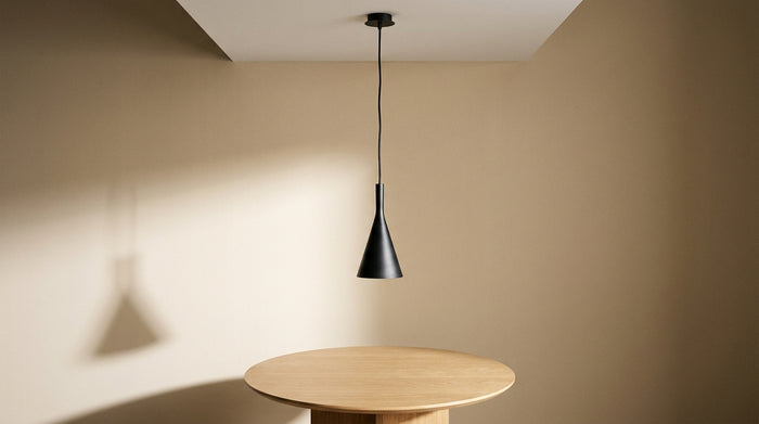 Suspension luminaire sans percer : les solutions qui tiennent