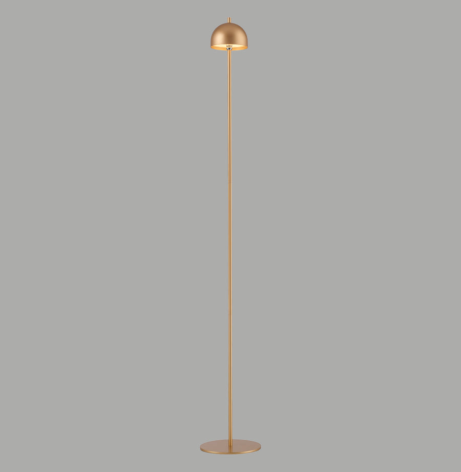 Lampadaire doré entier présenté de face sur fond gris neutre