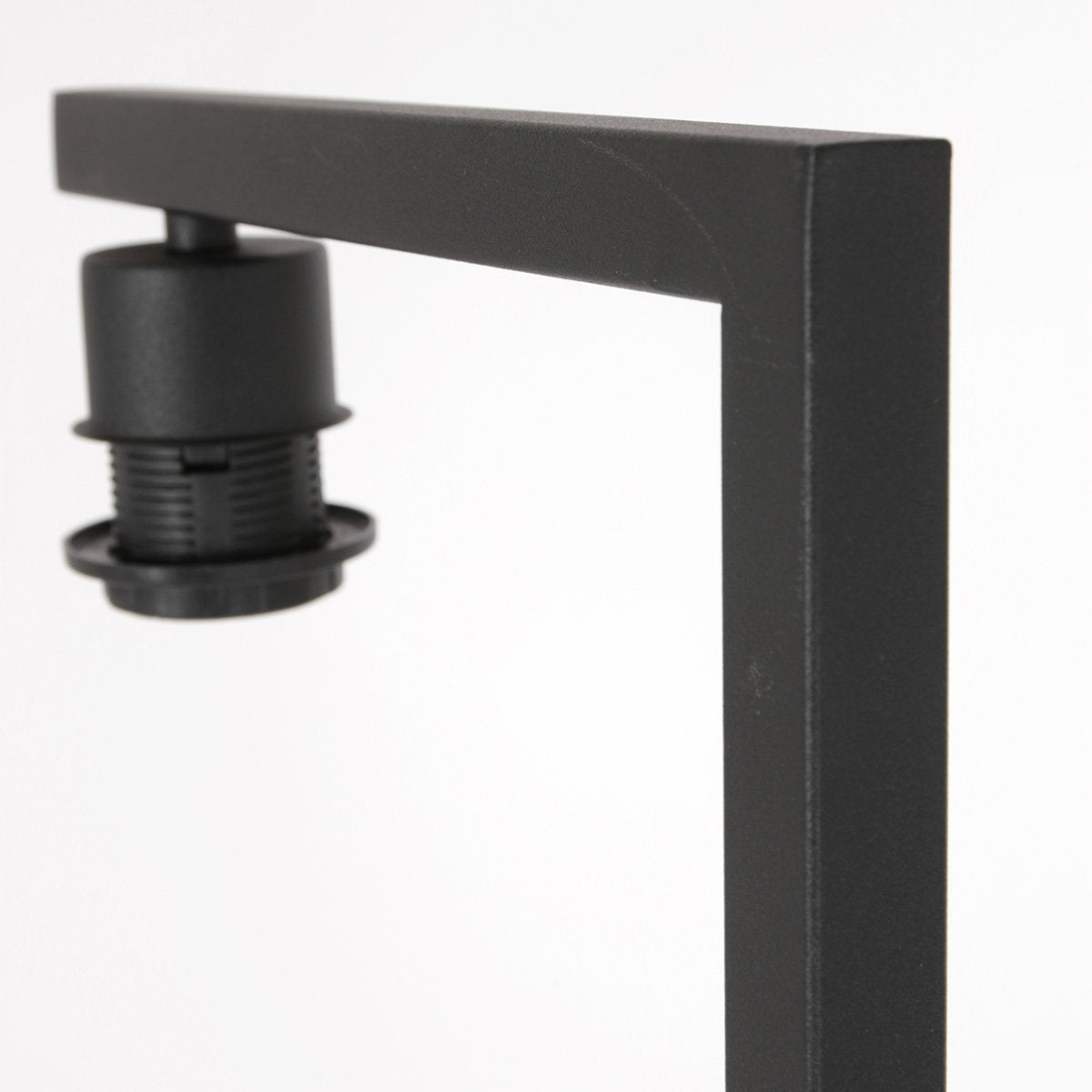 Lampadaire Stang noir