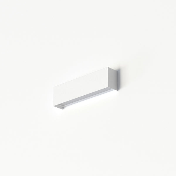 Applique murale Straight XS en acier, blanc, hauteur 7 cm