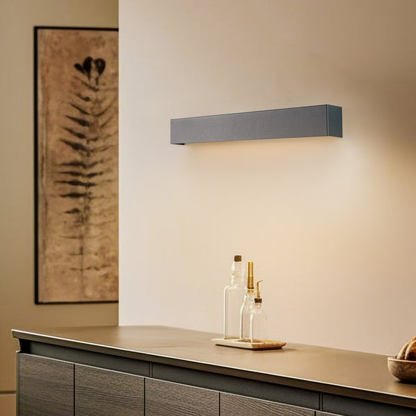 Applique murale Straight S en acier, graphite, hauteur 7 cm