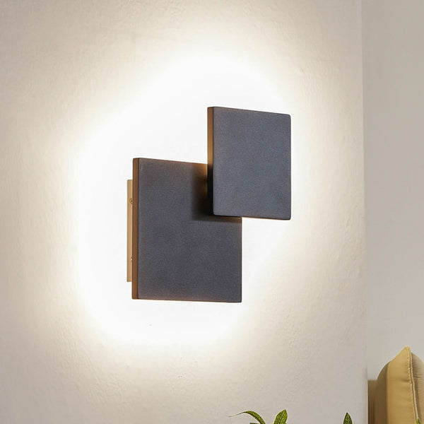 Applique murale LED Elrik en métal, noir, hauteur 27 cm