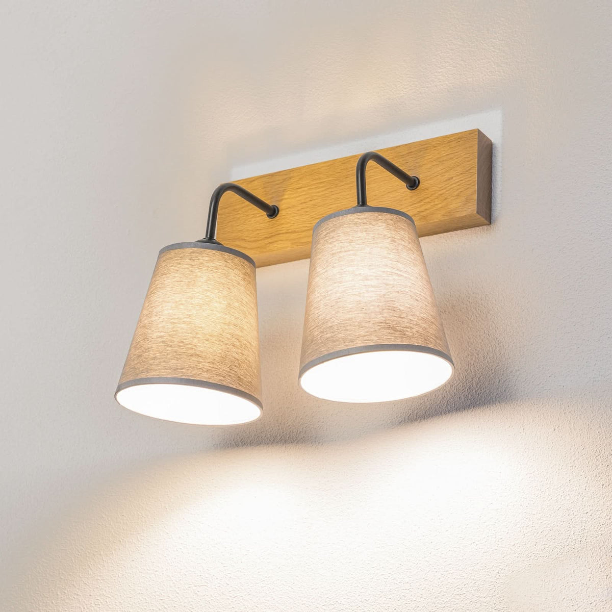 Applique murale Risco en chêne, gris et bois, 2 lumières, hauteur 30 cm