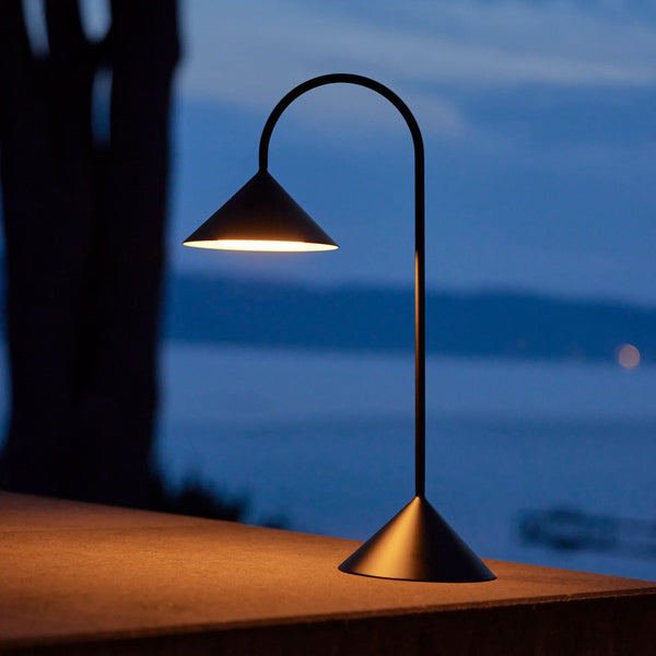 Lampe à poser d'extérieur rechargeable Grasp en métal, noir mat, hauteur 47 cm, IP44