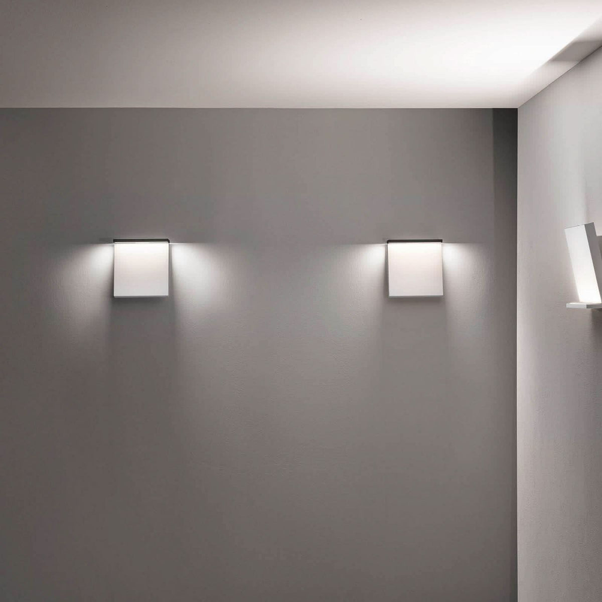 Applique murale LED en aluminium, noir et blanc, hauteur 24,8 cm