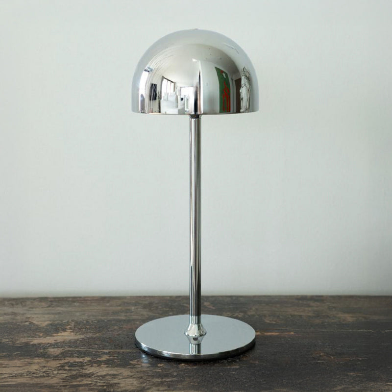 Lampe à poser d'extérieur LED rechargeable Tim en métal, chromé, Ø 11,5 cm, IP54, 2700 K, 2,5 W, hauteur 30 cm