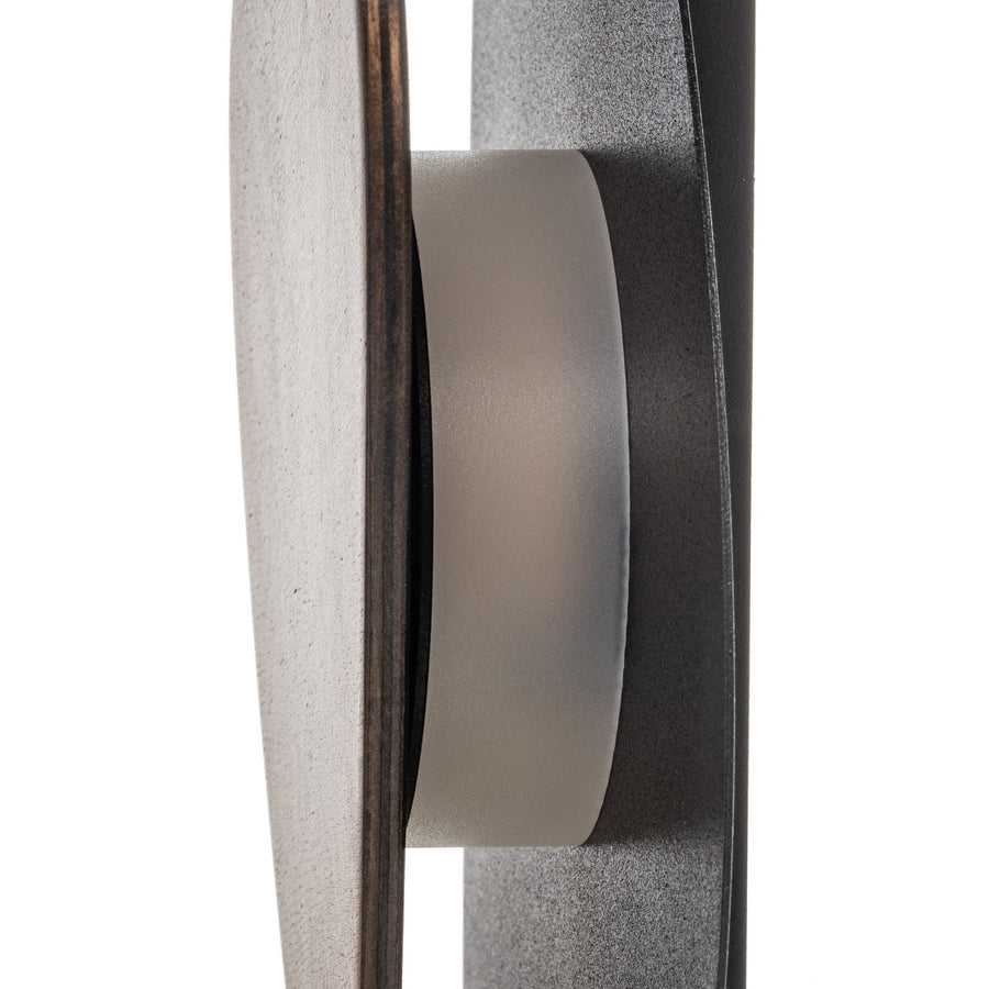 Applique murale LED Pedra en bois, noir, hauteur 36 cm