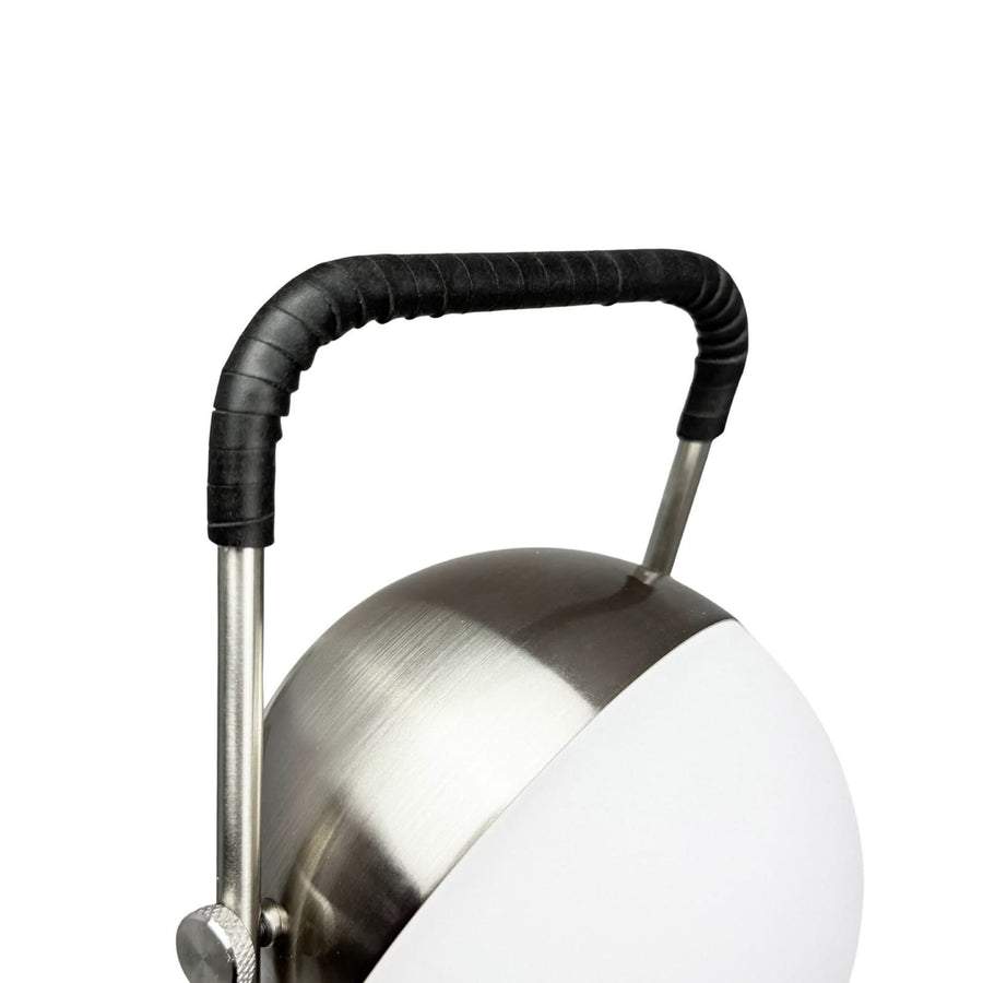 Lampe à poser d'extérieur LED rechargeable Mova en métal, chromé et noir, hauteur 31 cm, IP44