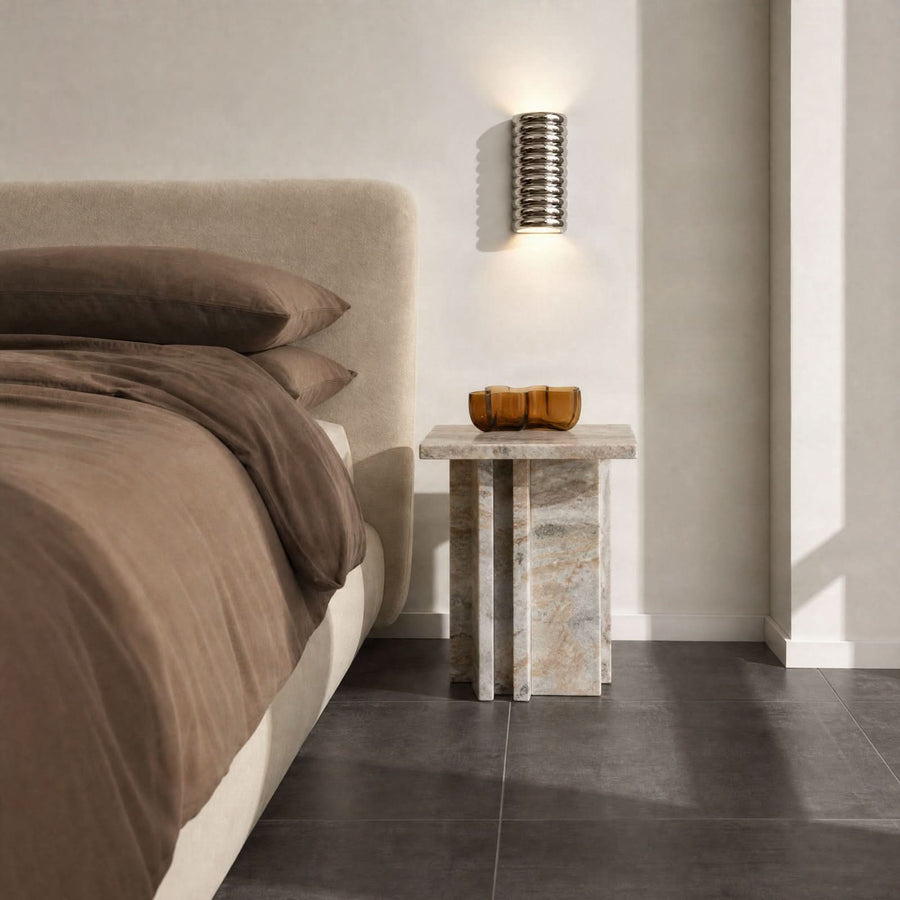Applique murale LED Riff en céramique, argenté brillant, hauteur 25 cm
