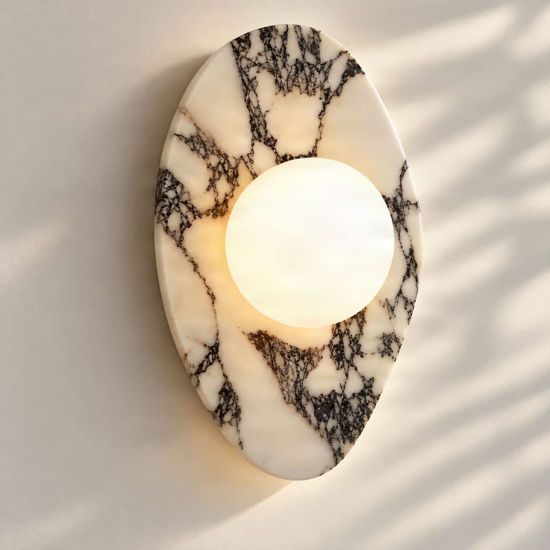 Applique murale Mavi en verre, blanc et noir marbré, hauteur 31,4 cm