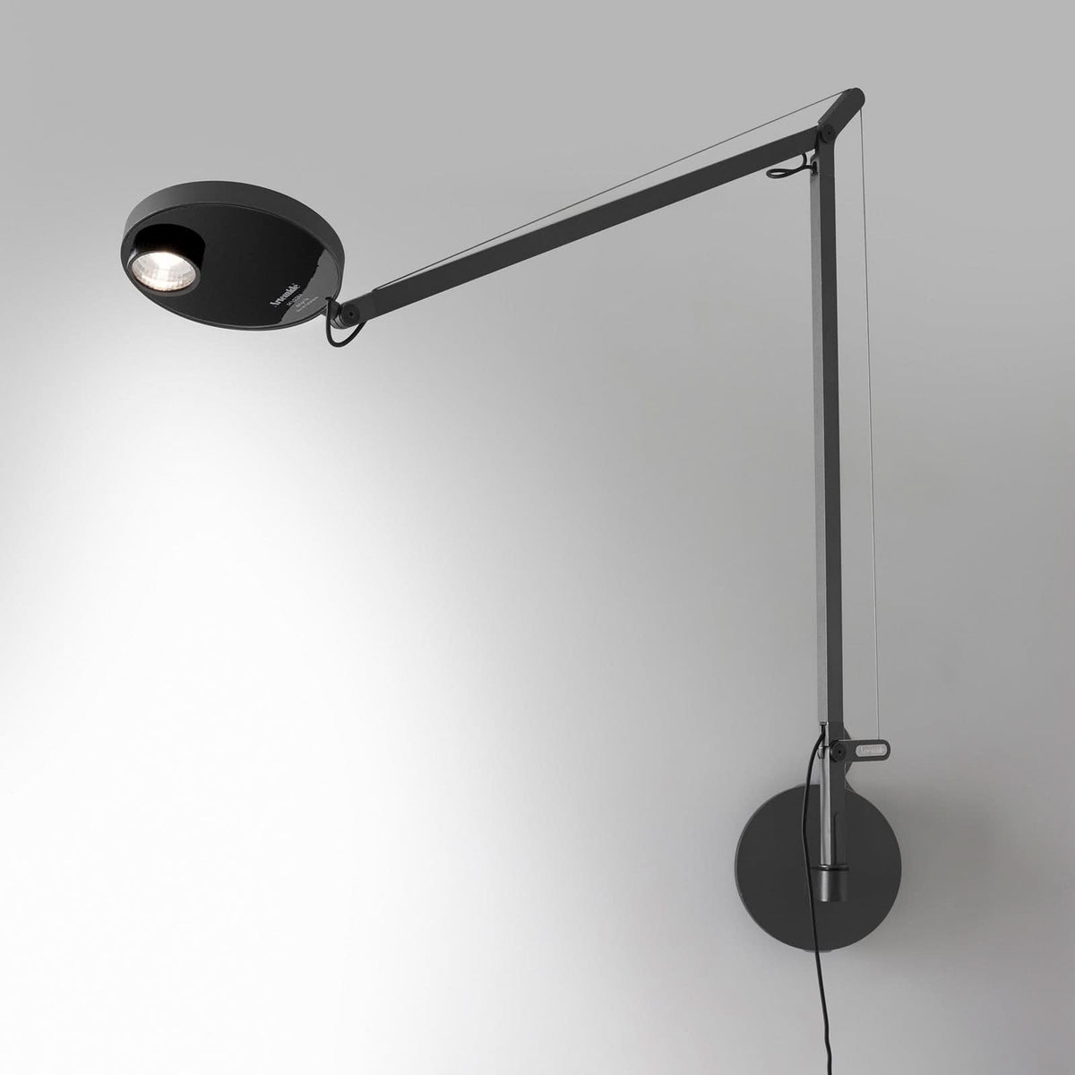 Applique murale LED Demetra Professional en aluminium, anthracite, hauteur 63,7 cm, 3000 K, 9,4 W