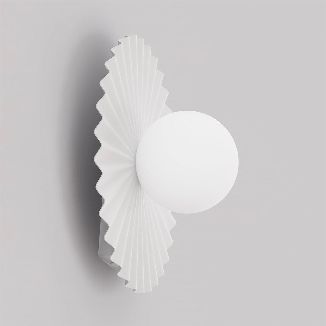 Profil de l'applique montrant le globe sphérique et le disque plissé