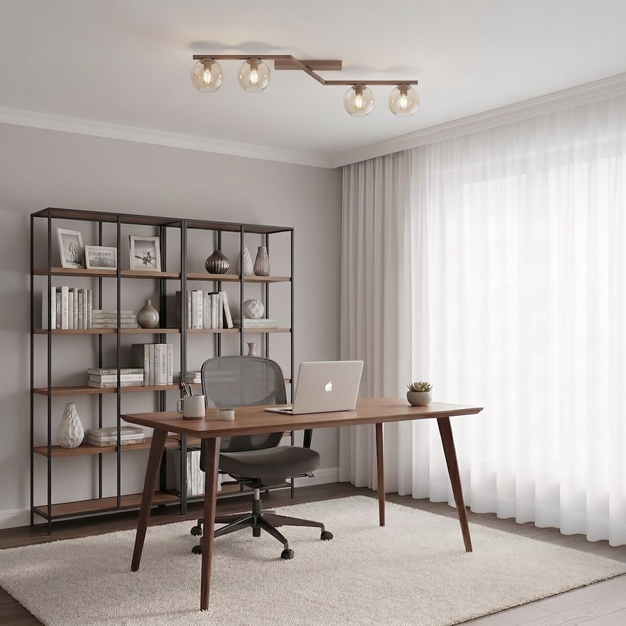 Mise en scène dans un bureau moderne avec bibliothèque, table en bois et rideaux clairs
