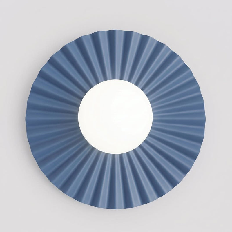 Applique murale Umbra bleue, verre blanc, P 25 cm