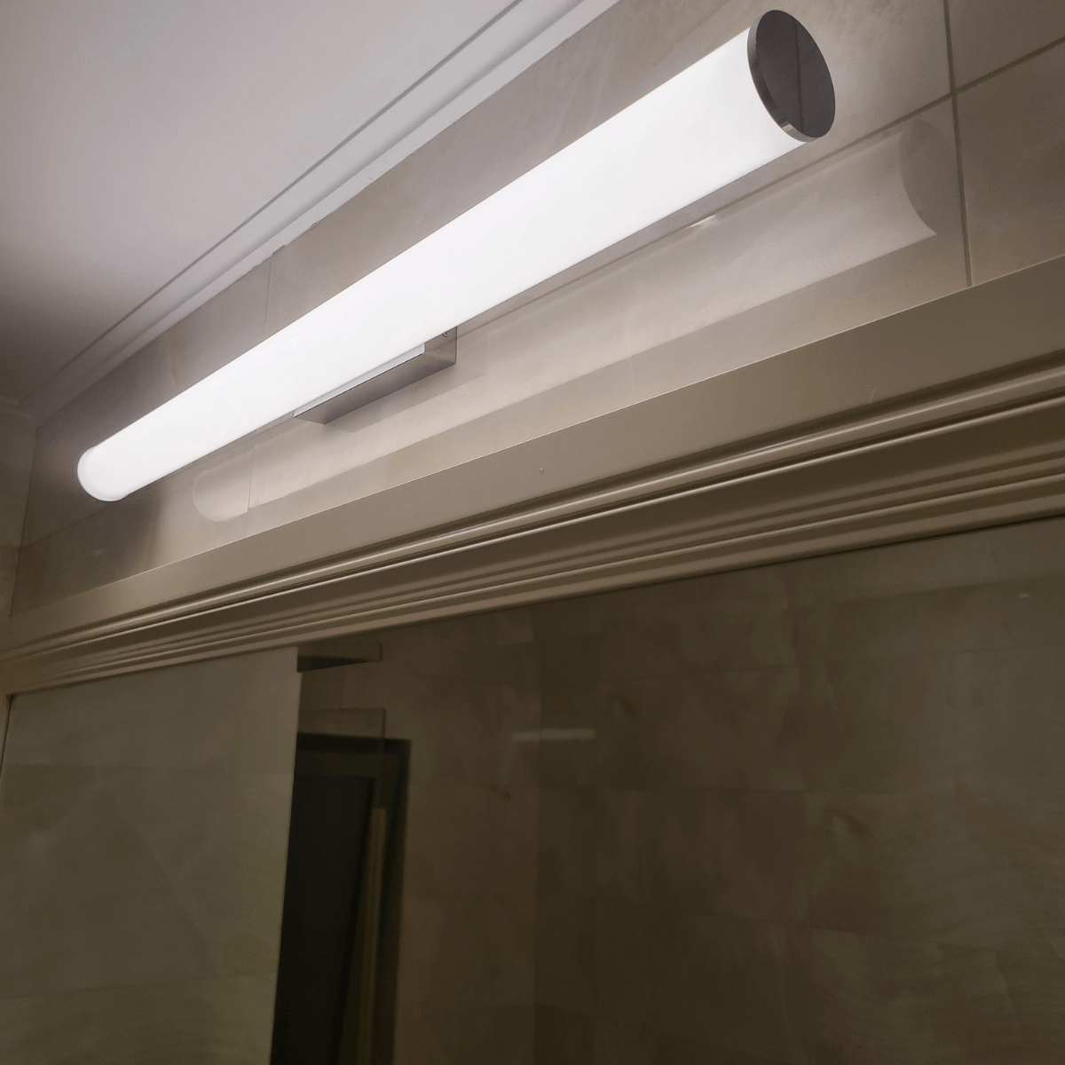 Applique Salle de Bain ZAMBELIS 15W DESIGN Chrome 22085