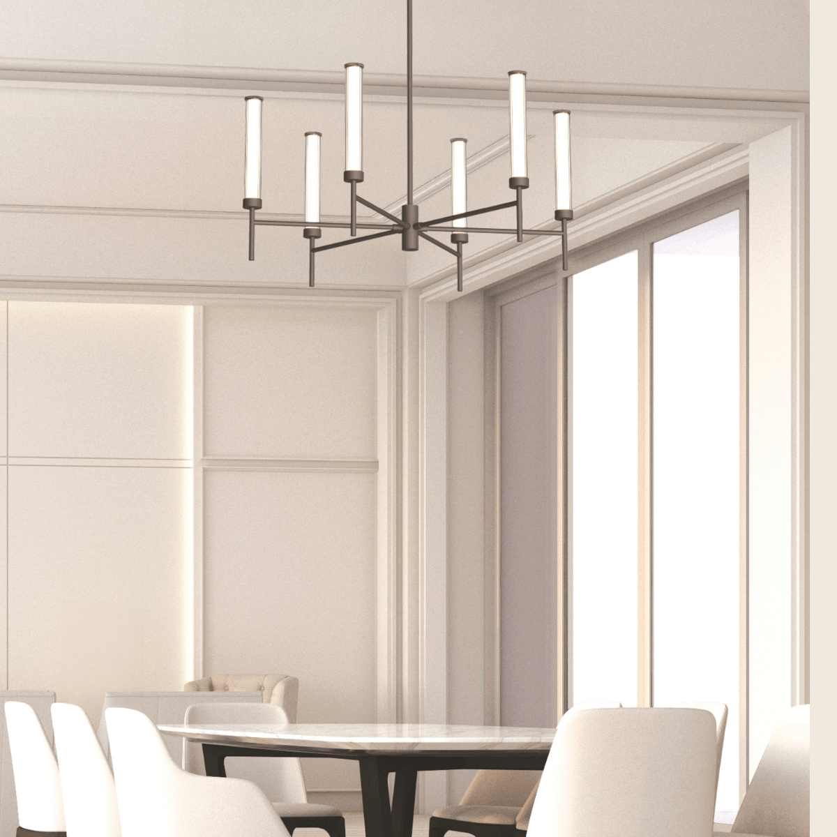 Plan rapproché du lustre suspendu allumé au-dessus de la table à manger.