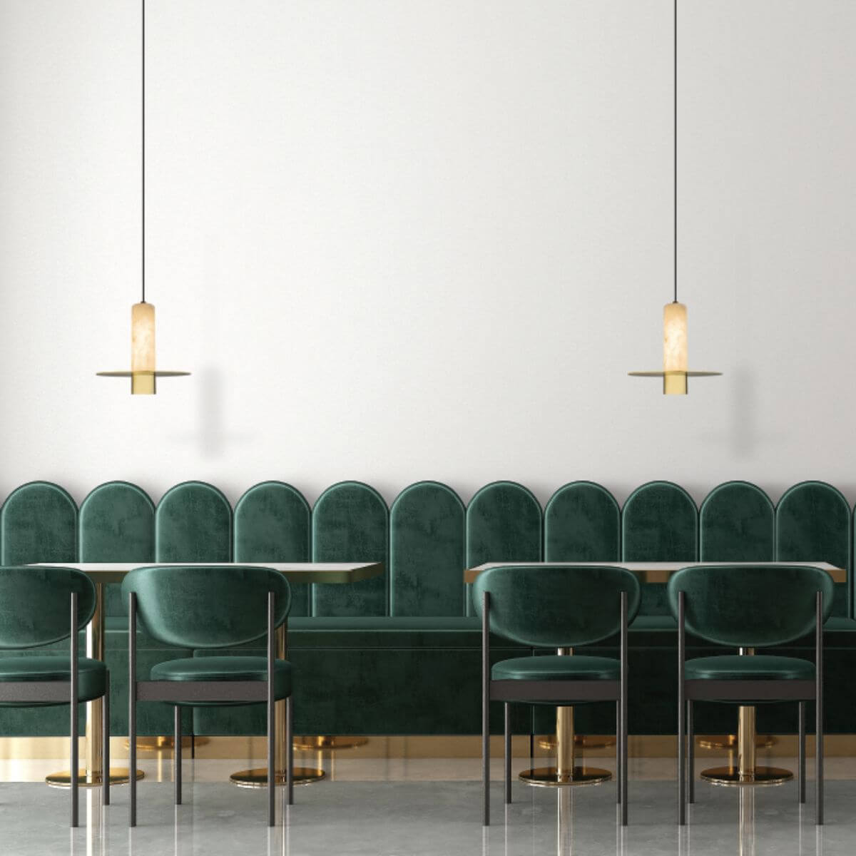 Vue d'ensemble de la salle avec les deux pendants alignés et le mobilier vert