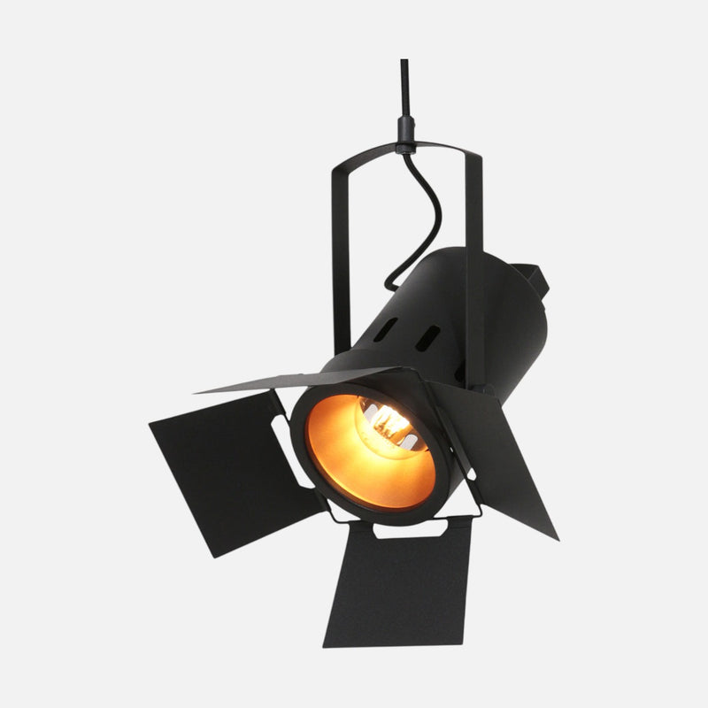 Lampe projecteur cinéma noir orientable, suspension industrielle | Cinéa