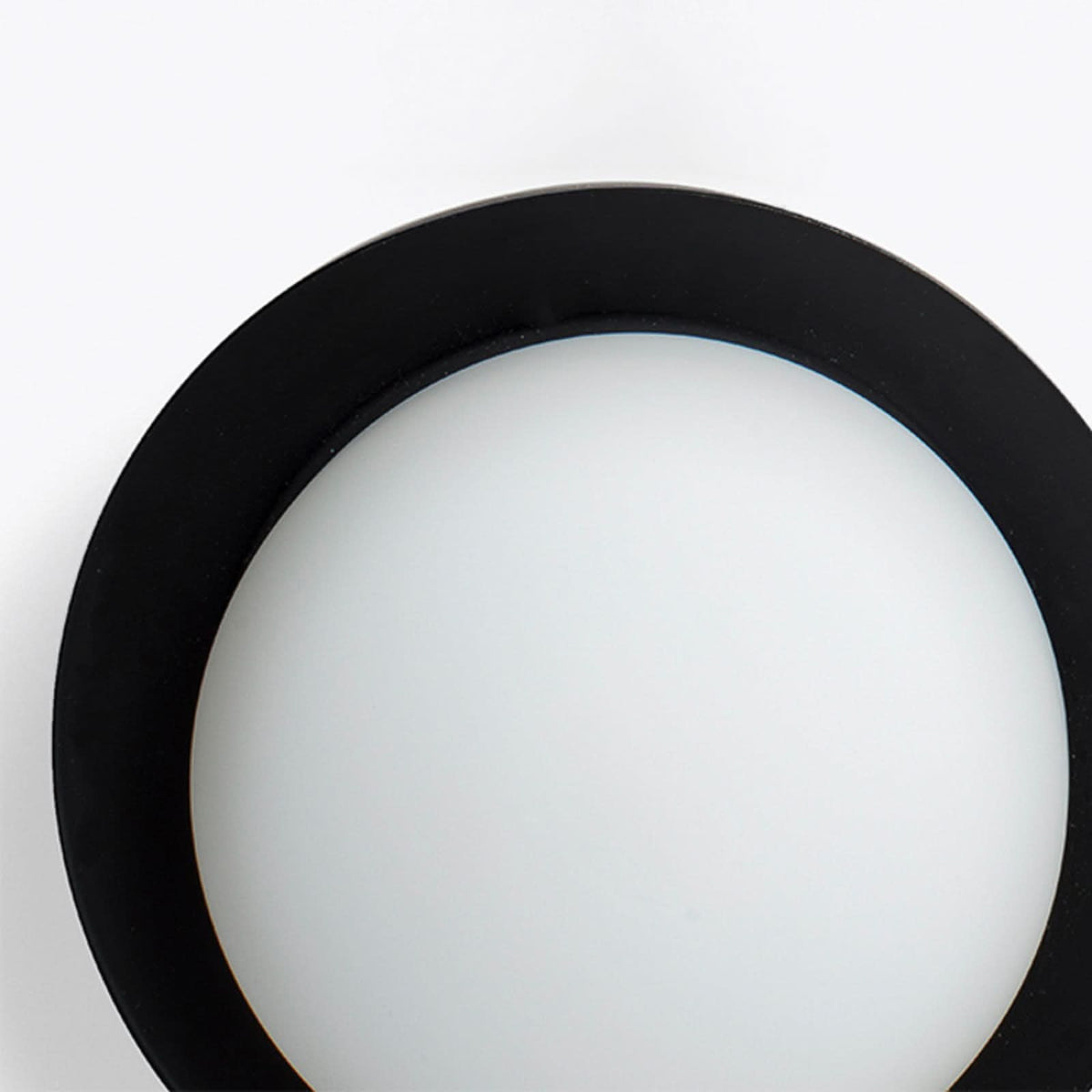 Applique murale LED May IP44 en verre, noir et blanc, Ø 12 cm, IP44