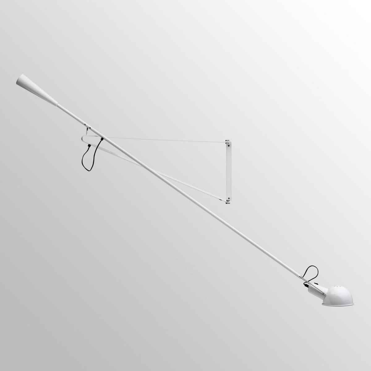 Applique murale 265 en laiton, blanc