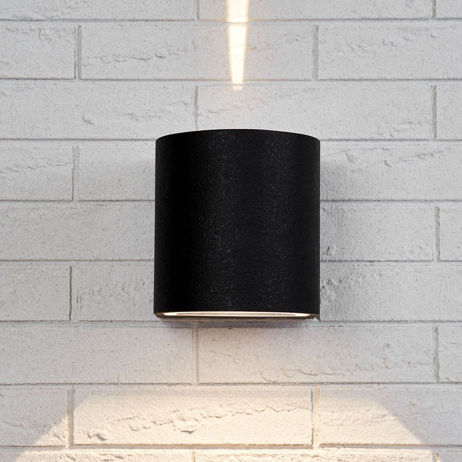 Applique d'extérieur LED Lenis en aluminium, noir, hauteur 15 cm, IP44, 3000 K, 6,7 W, largeur 14 cm