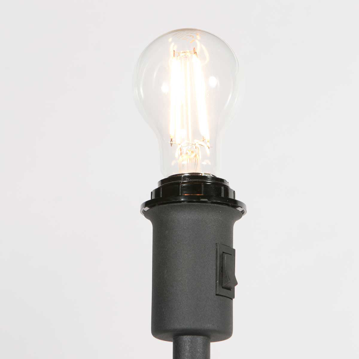 Lampadaire Noor 4438ZW – luminaire noir avec abat-jour en bambou naturel/noir
