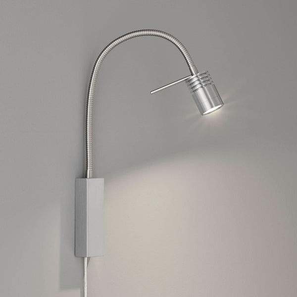 Applique murale LED River en métal, nickel mat
