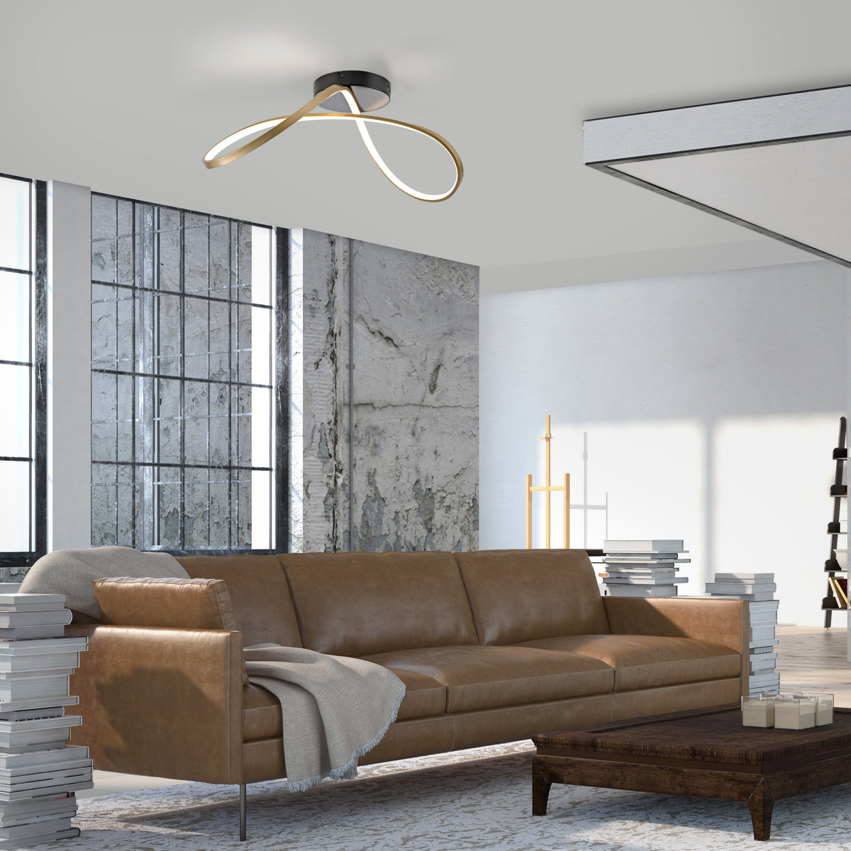 Mise en ambiance dans un salon moderne, canapé en cuir et mur béton