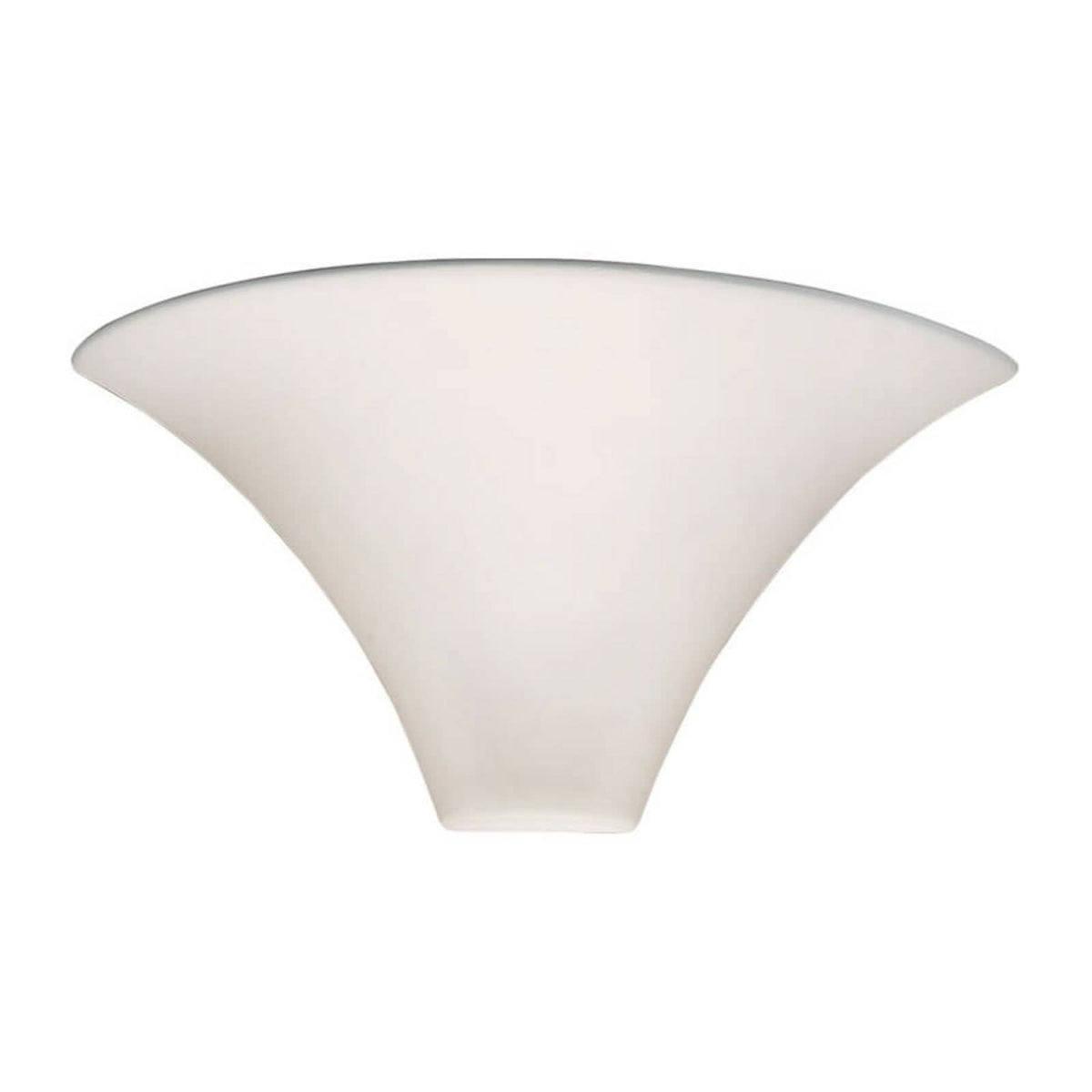 Vue de face du luminaire blanc en céramique, isolé sur fond blanc.