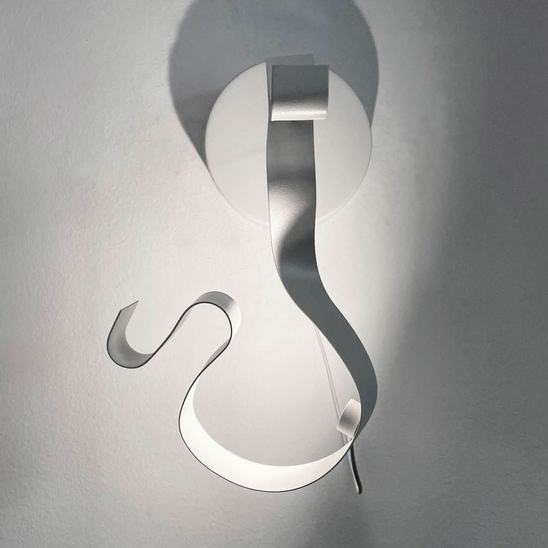Applique murale LED Curve en acier, blanc, hauteur 29 cm