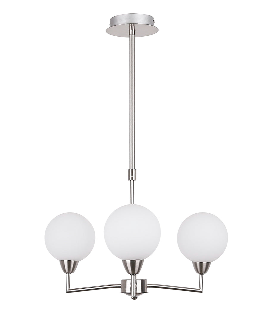 Suspension trois globes en verre blanc opalin sur structure métallique chromée, vue de face