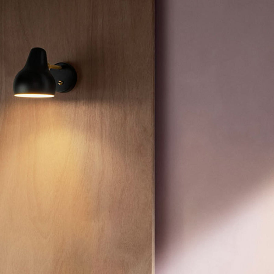 Applique murale LED VL38 en laiton, noir, hauteur 19 cm