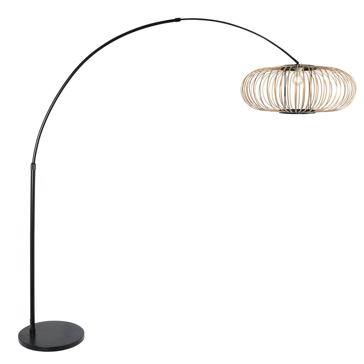 Lampadaire arc noir de face, abat-jour en bambou tressé orienté à droite