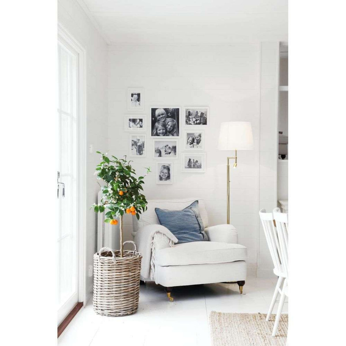 Lampadaire Orlando en tissu, laiton et blanc, 2 lumières, hauteur 157 cm