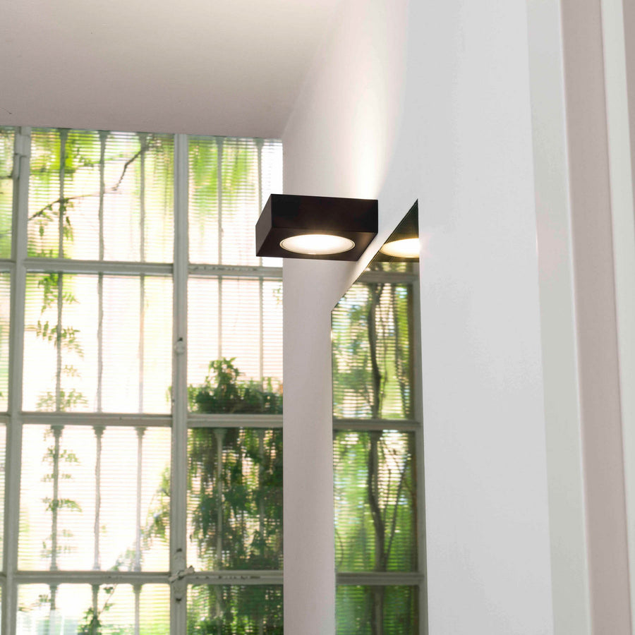 Applique murale LED Fix en aluminium, noir, 2 lumières, hauteur 5,4 cm