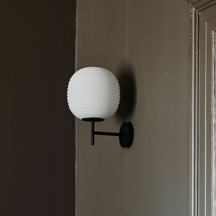 Applique murale Lantern Small en verre, noir et blanc, hauteur 30 cm