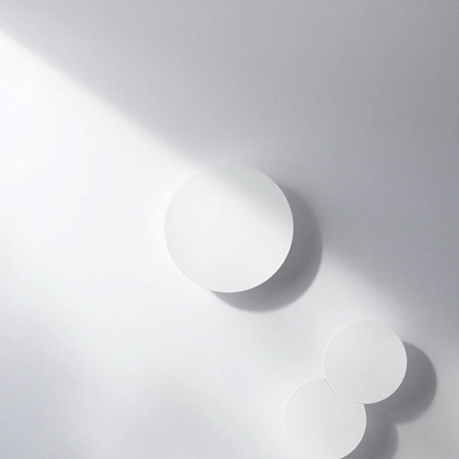 Applique murale LED Collide H2 en aluminium, blanc mat, Ø 33 cm, 2700 K