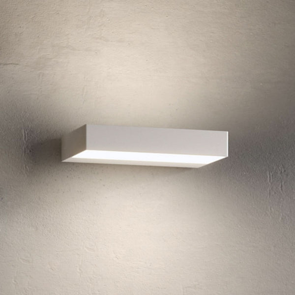 Applique murale LED InOut W2 Indoor en verre, blanc mat, hauteur 4,5 cm, IP65, 2700 K