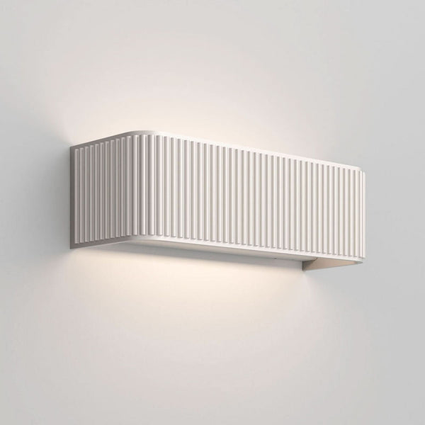 Applique murale LED Dresscode W2 en aluminium, crème, hauteur 9 cm