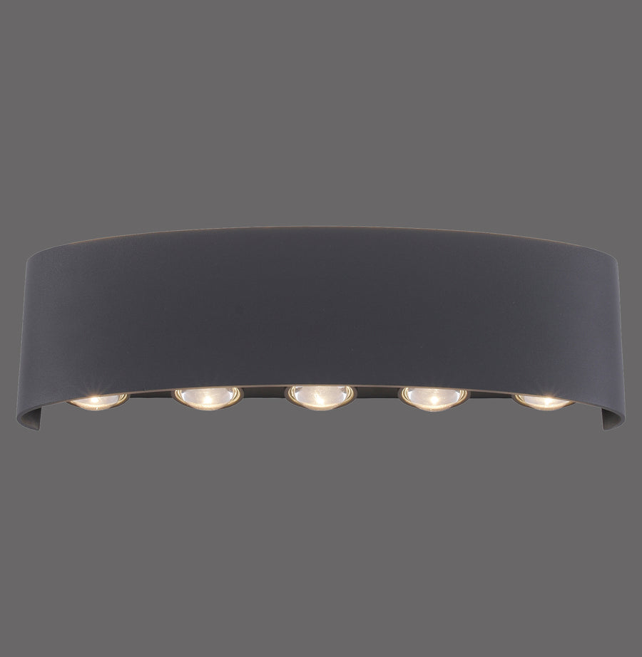 Applique murale anthracite vue de face, cinq spots LED alignés sous un bandeau courbe