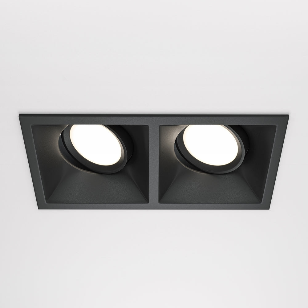 Dot Spot noir