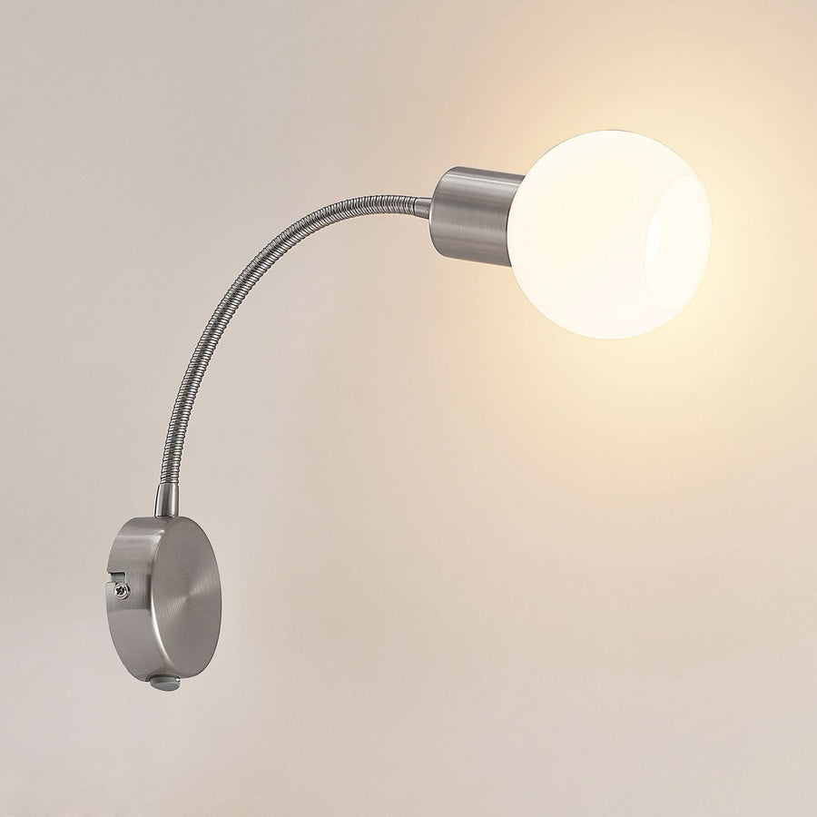 Applique murale Lioma en verre, nickel satiné, hauteur 28 cm
