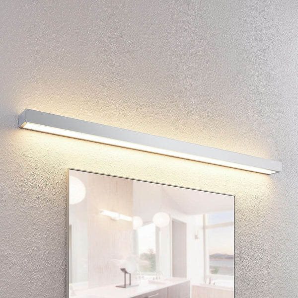 Applique murale LED Layan en verre, chromé et blanc, hauteur 4,5 cm, IP44
