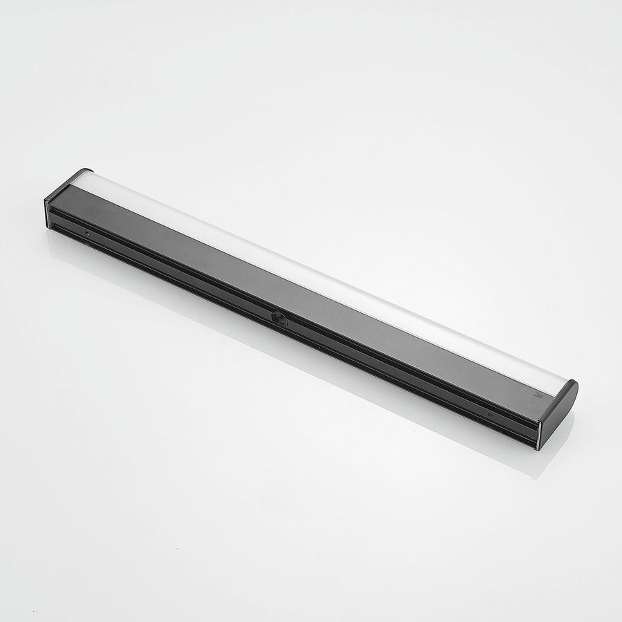 Applique murale LED Ulisan en aluminium, noir mat et blanc, hauteur 4 cm, IP44, 3000 K, 7,3 W