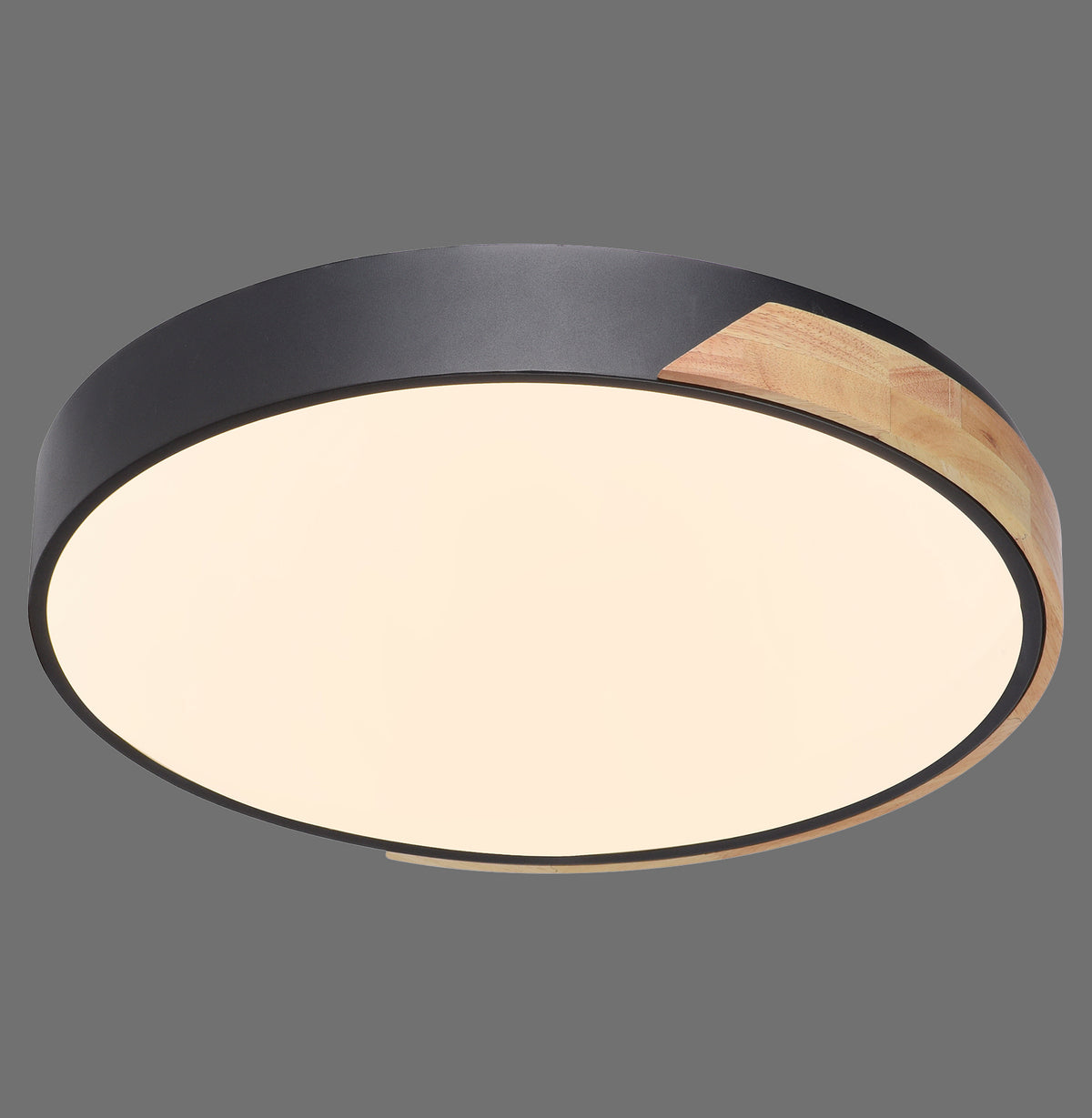Plafonnier rond noir et bois, diffuseur blanc, vue de face sur fond gris.