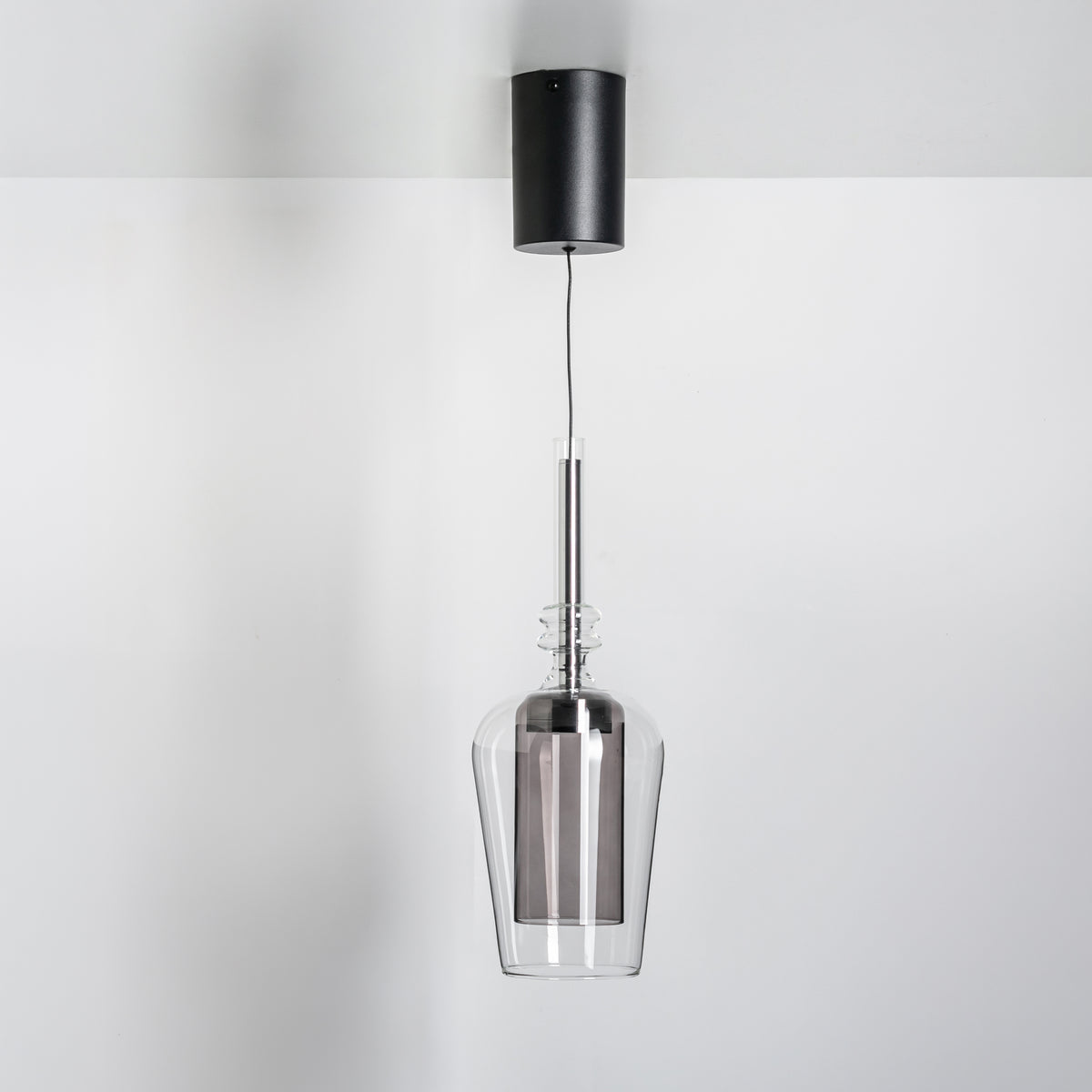 Suspension Tagna noire et fumée, verre