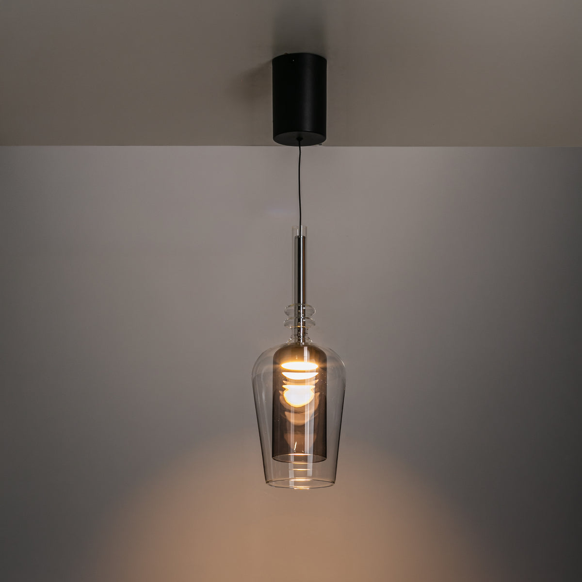 Suspension Tagna noire et fumée, verre