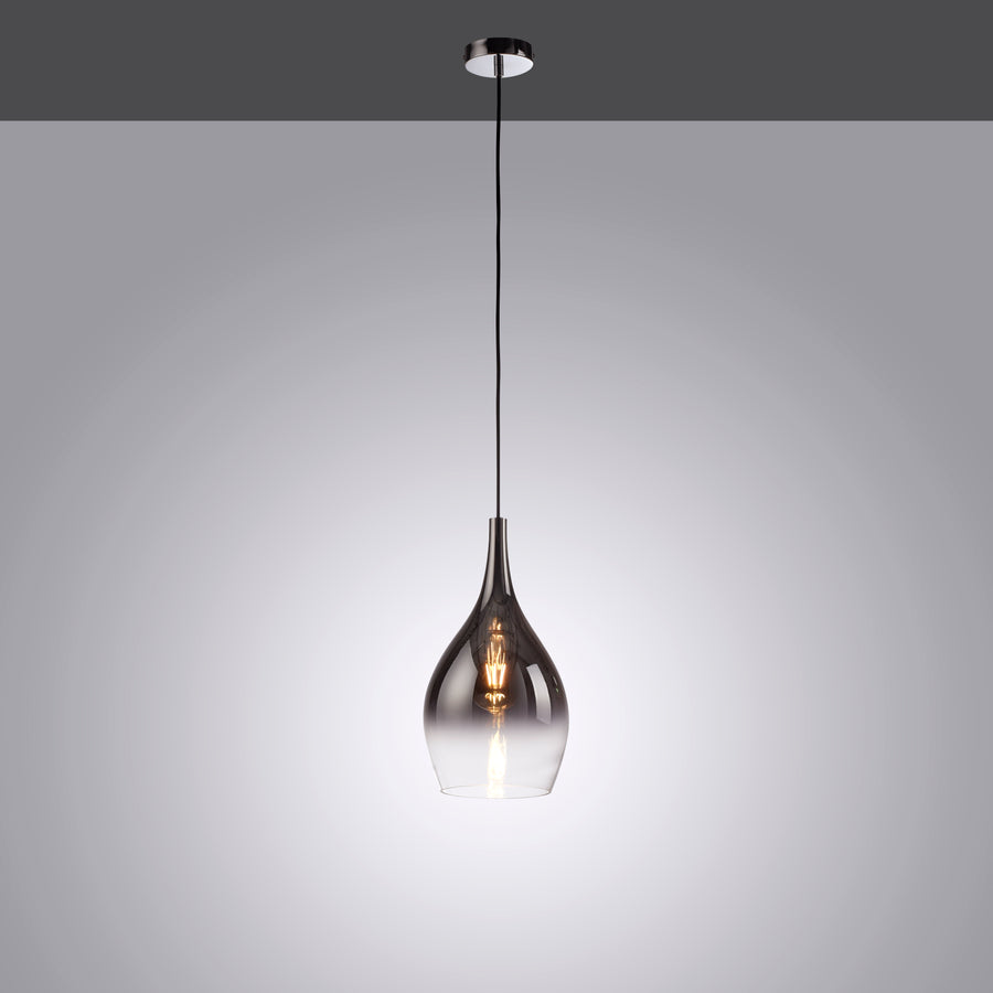 Suspension allumée diffusant un halo lumineux sur fond dégradé gris