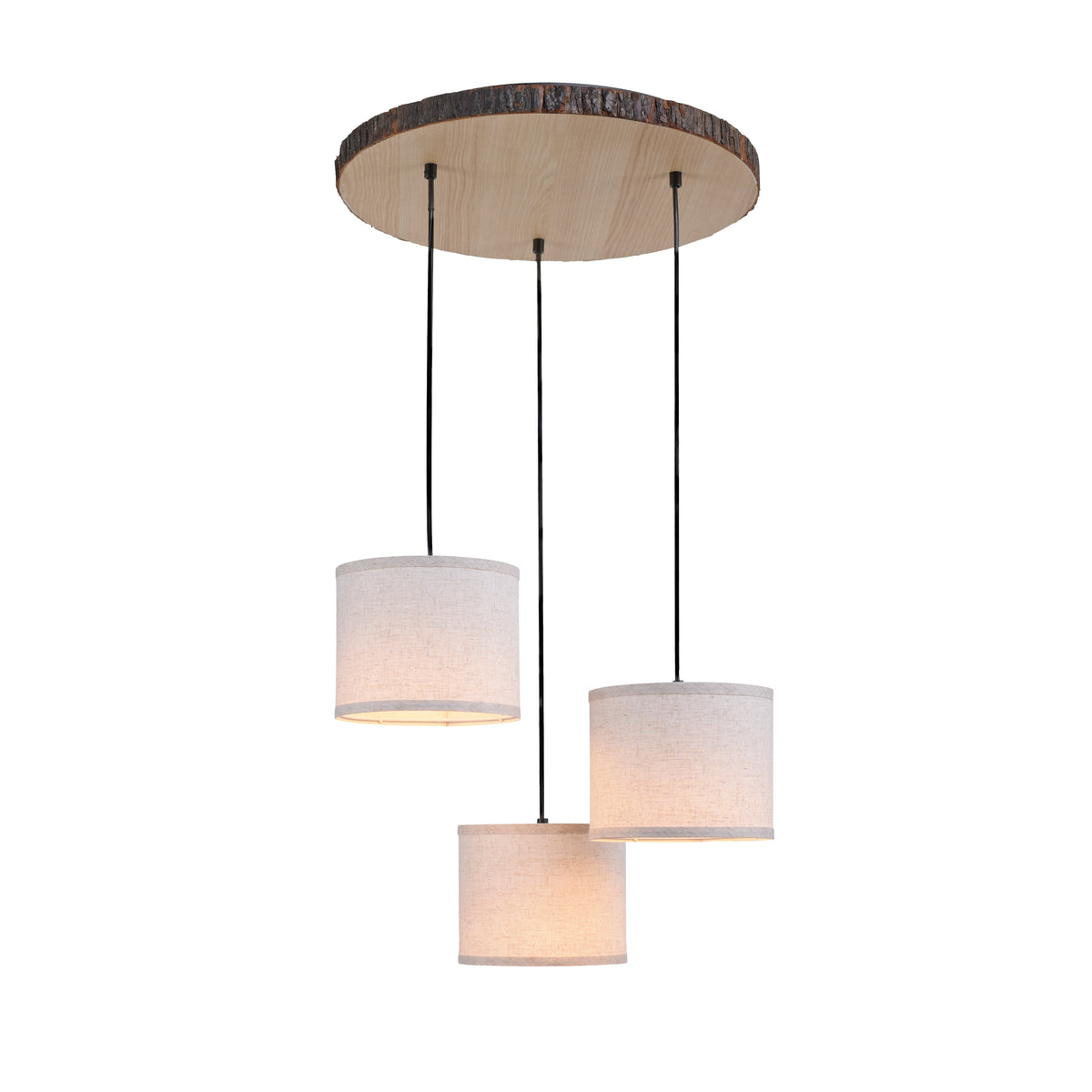Produit isolé sur fond blanc, suspension bois et ses trois abat-jours en lin beige.